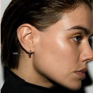 Dorsey Plain Huggie Earring, Gold - 12mm